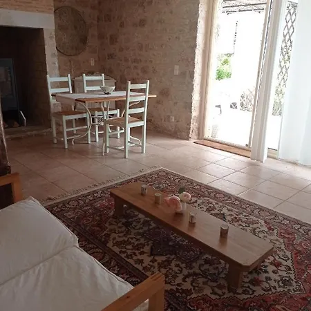 Proche De Cahors, Maisonnette Feriehus Mechmont
