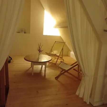 Hébergement de vacances Proche De Cahors, Maisonnette