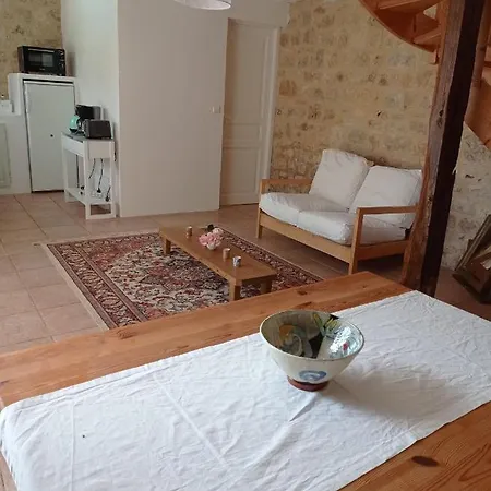 Hébergement de vacances Proche De Cahors, Maisonnette Mechmont